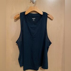 Old Navy Active Women's Sleeveless Muscle Tee